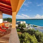 Marina Daire